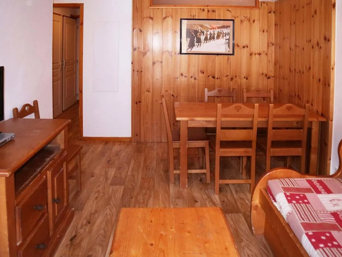 Апартаменты Appartement De Standing Avec Piscine Chauffee, Sauna Et Acces Skis Aux Pieds - Fr-1-322-184 Лез-Ор